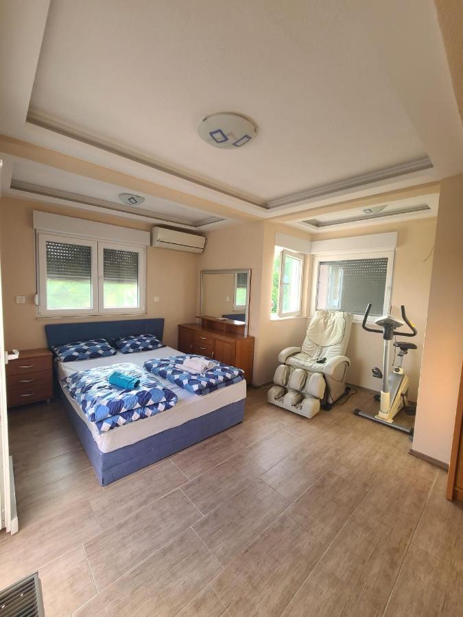 Hacienda Kolenda Apartman Mostar Kültér fotó